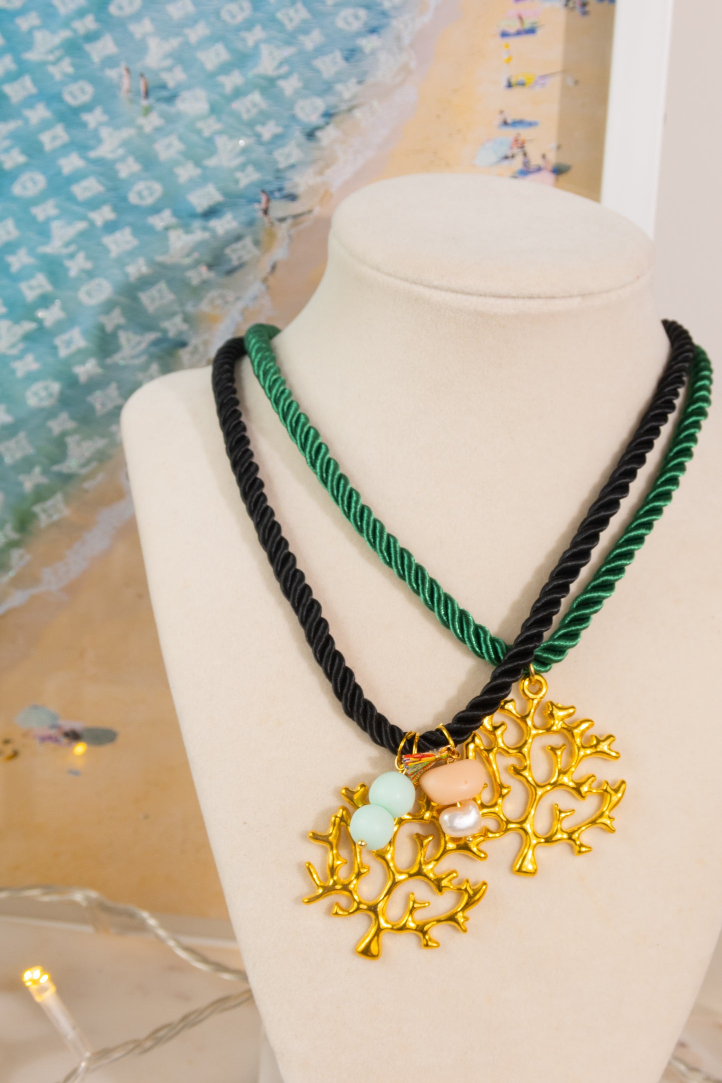CORAL necklace